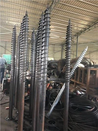 สกรูใบมีดสมอเสาสังกะสีไม่มีดิน